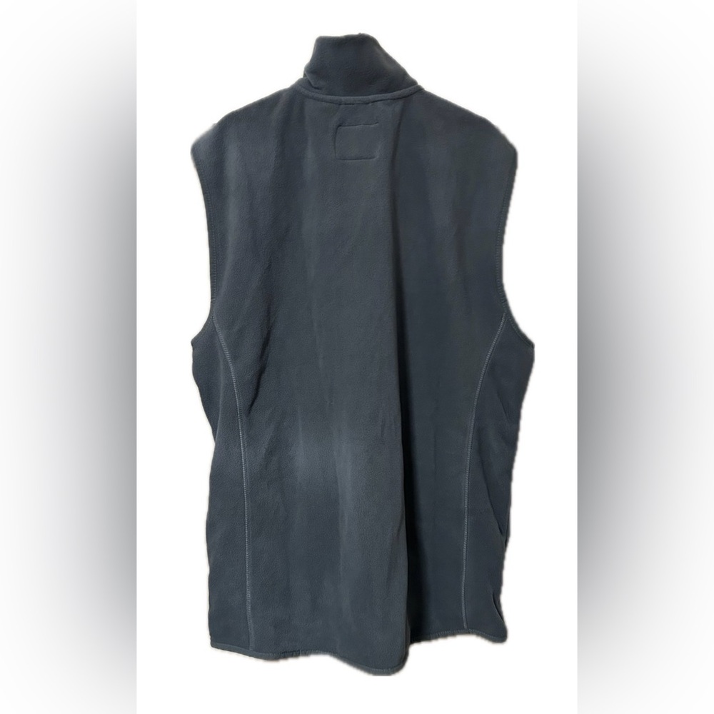 NWT. St. John’s Bay Vest. Size M. - Picture 5 of 8